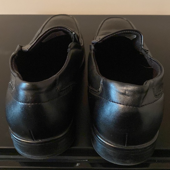 Goodfellow & CO Men’s Size 8 Black Dress Shoes - Picture 3 of 4